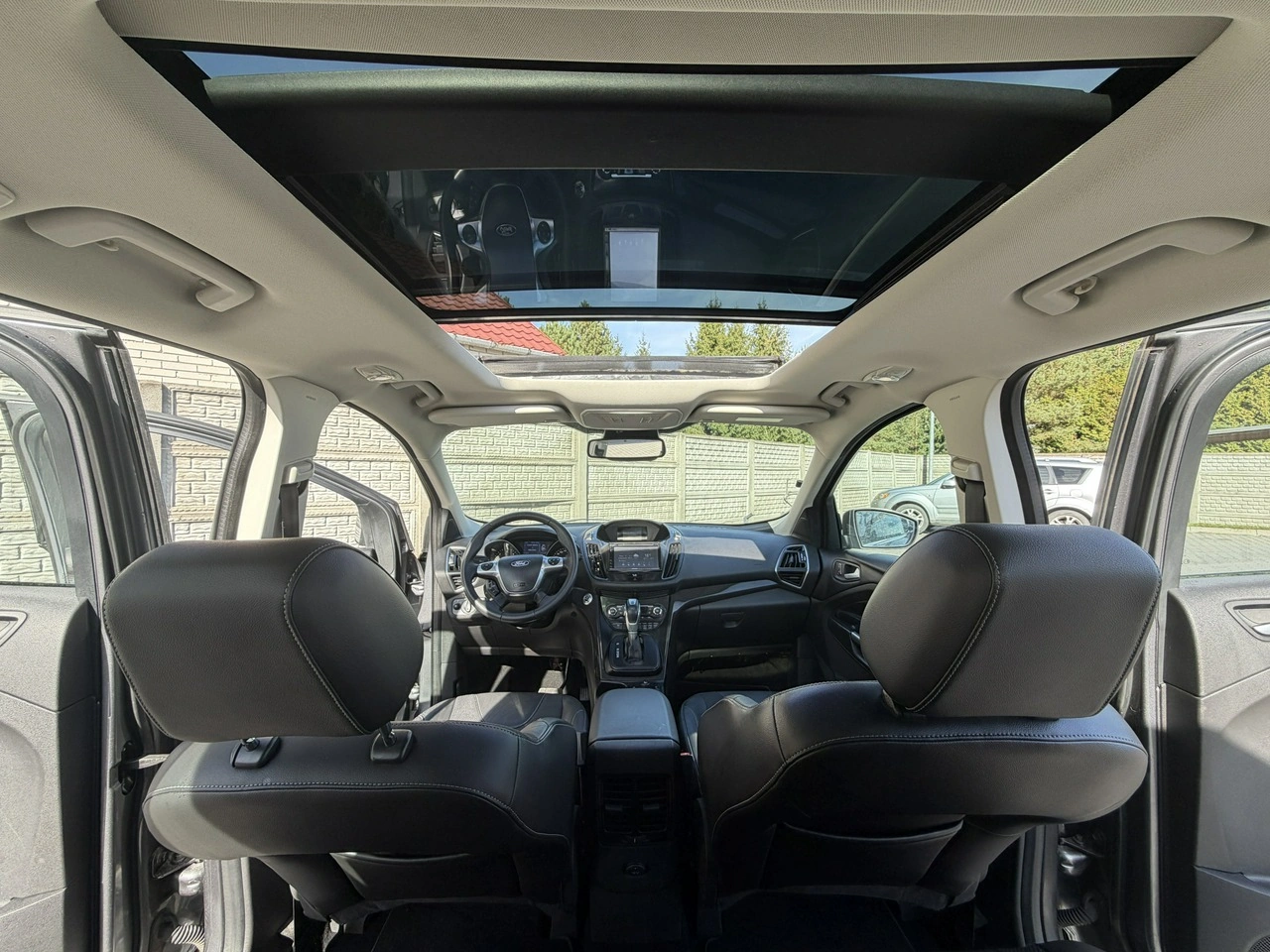 Ford Kuga - Zdjęcie 9