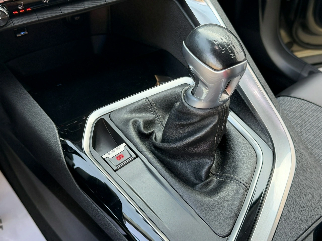 Peugeot 5008 - Zdjęcie 8