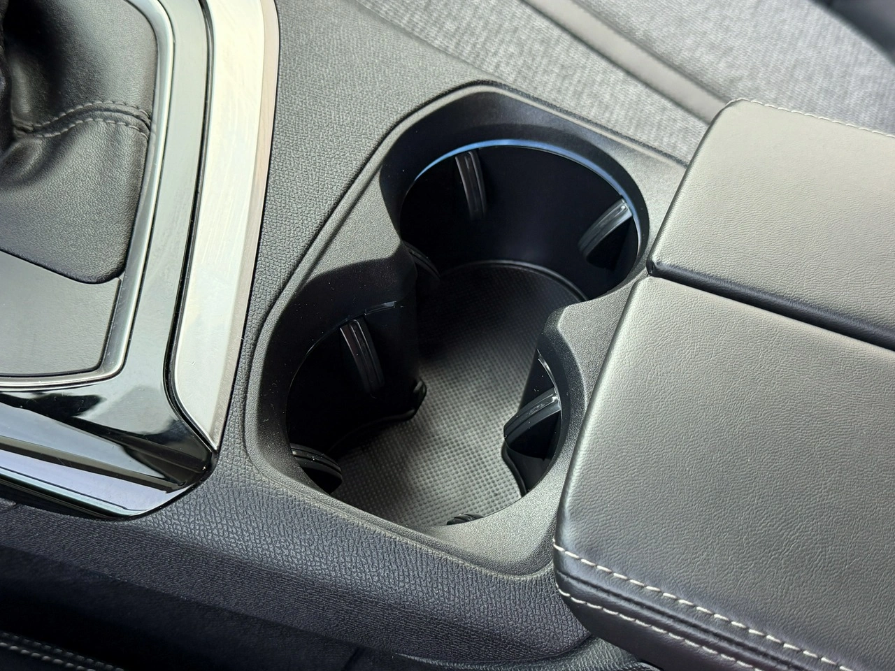 Peugeot 5008 - Zdjęcie 17