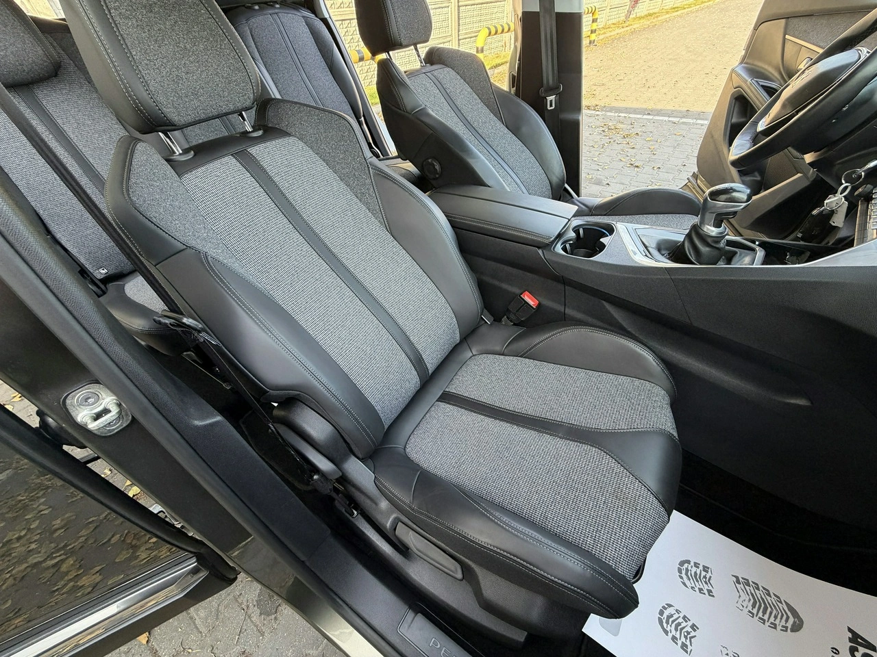 Peugeot 5008 - Zdjęcie 13