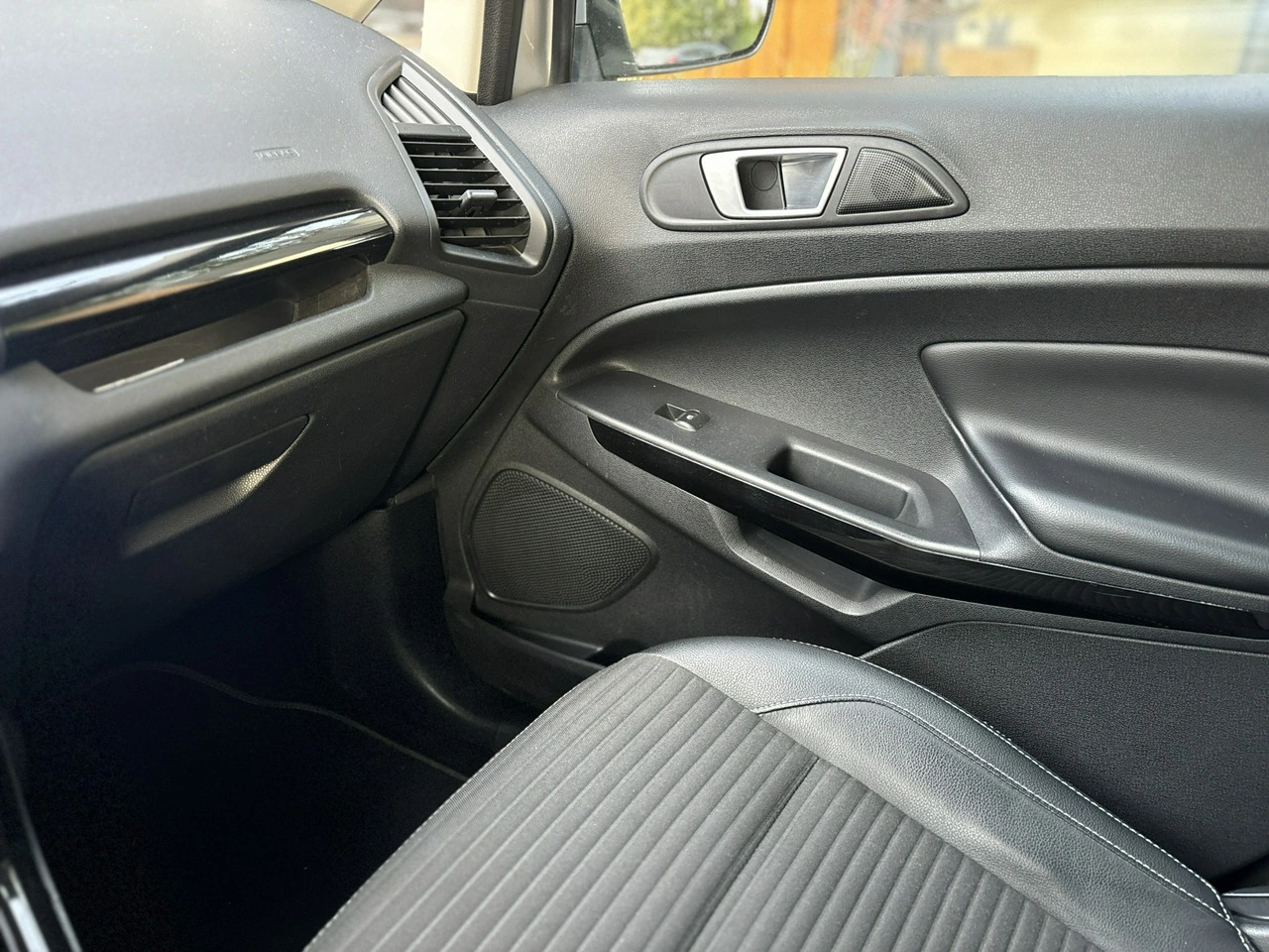 Ford EcoSport - Zdjęcie 17