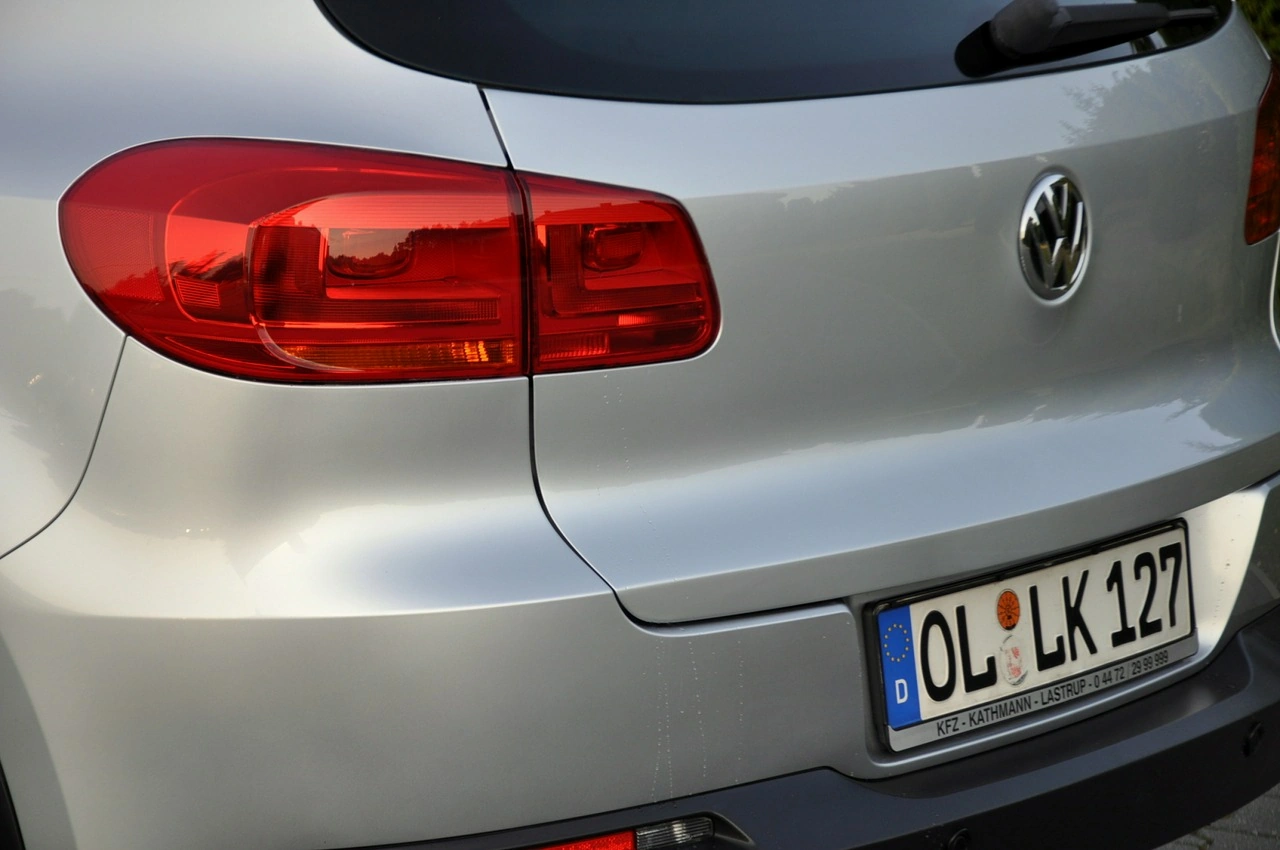 Volkswagen Tiguan - Zdjęcie 15