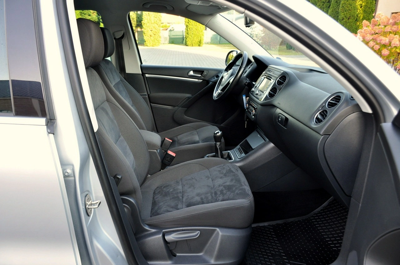 Volkswagen Tiguan - Zdjęcie 16