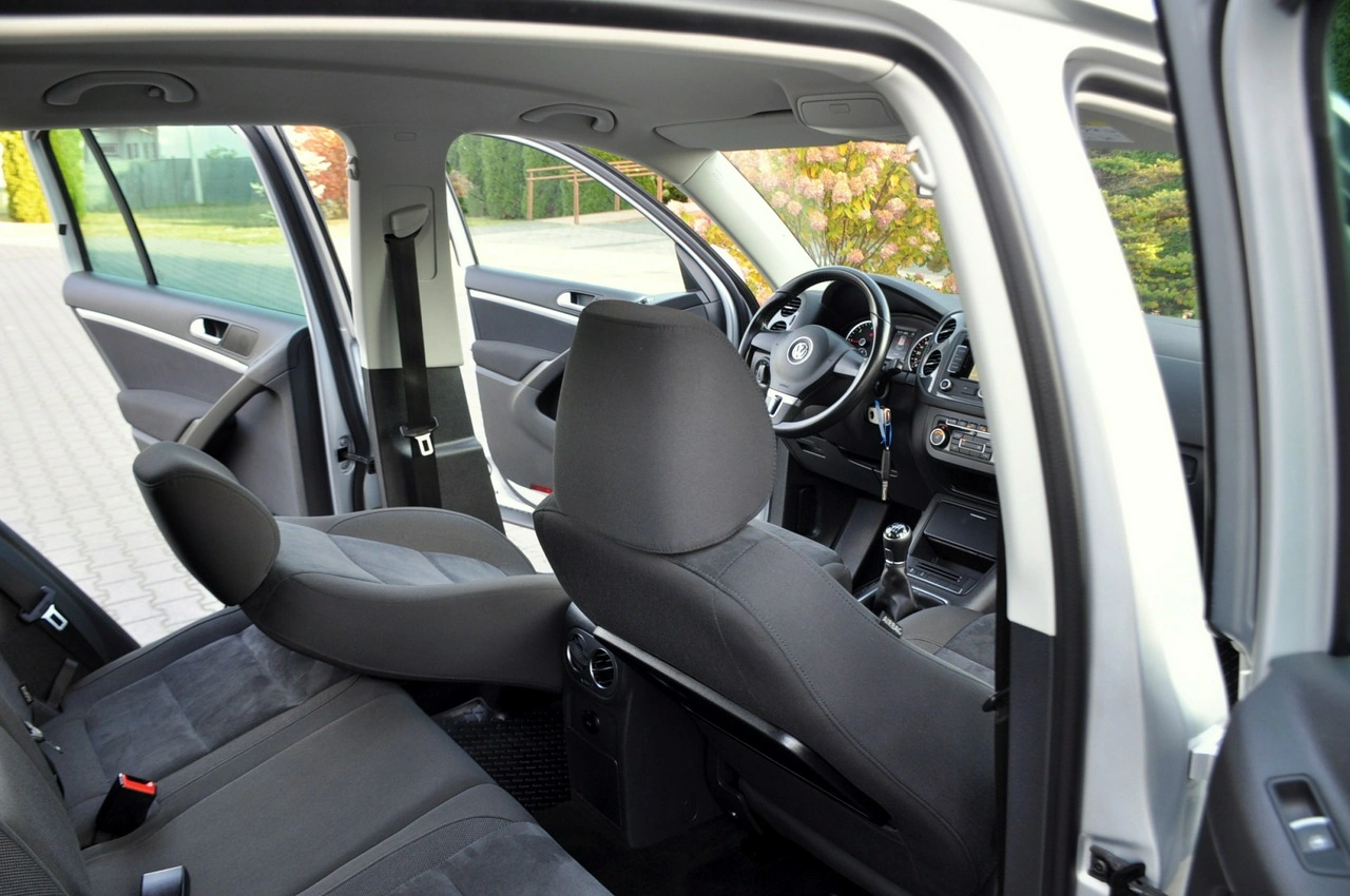 Volkswagen Tiguan - Zdjęcie 22