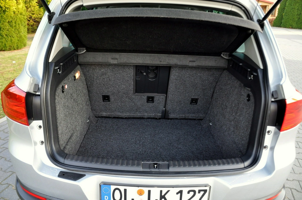 Volkswagen Tiguan - Zdjęcie 37
