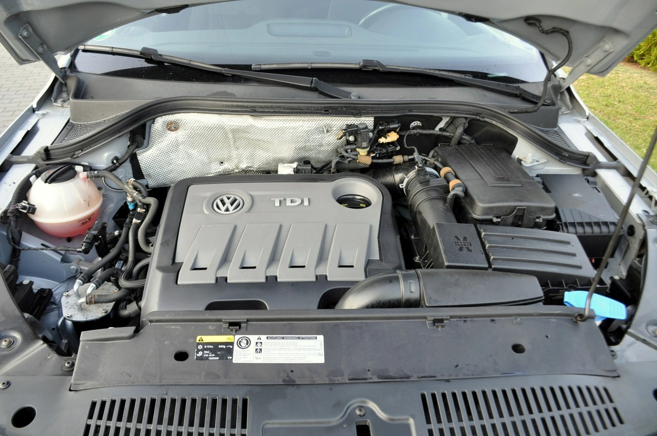 Volkswagen Tiguan - Zdjęcie 38