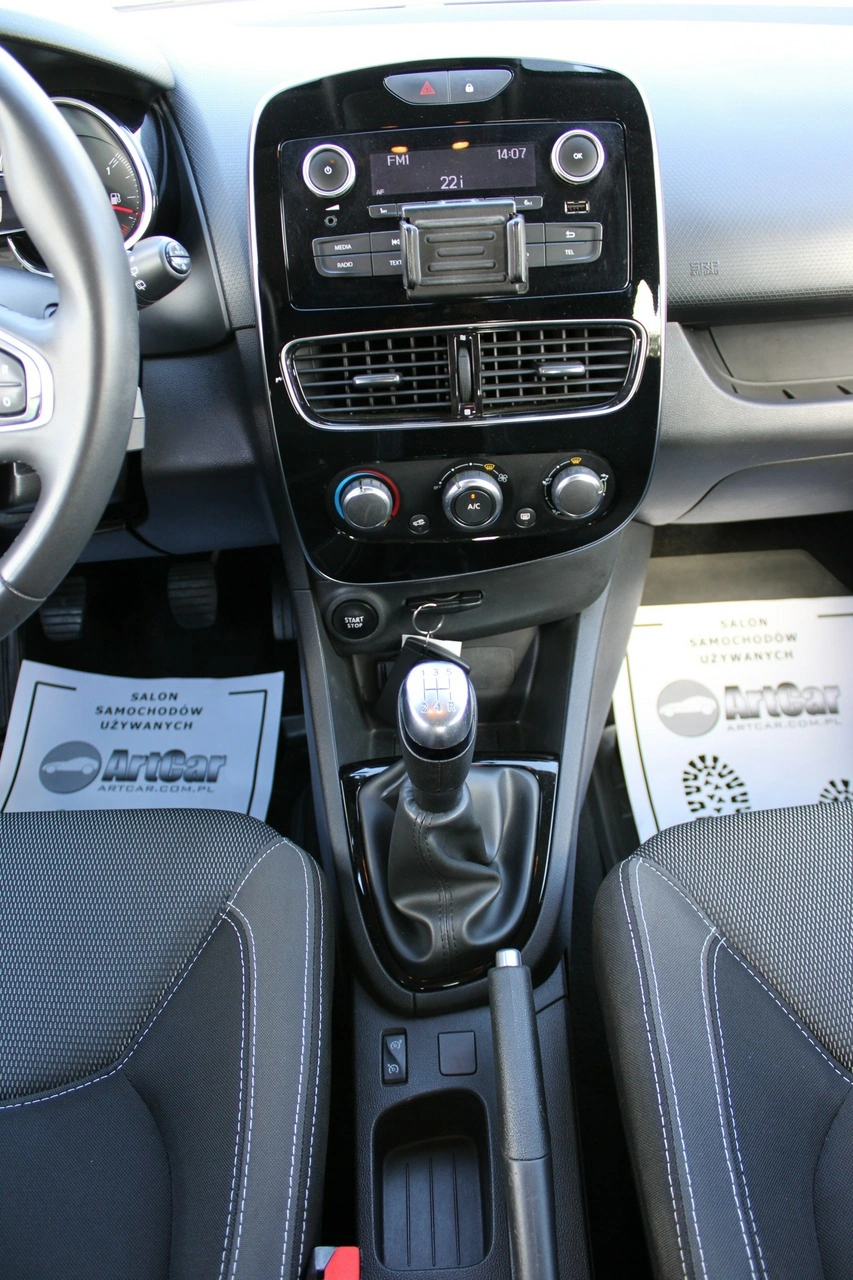 Renault Clio - Zdjęcie 15