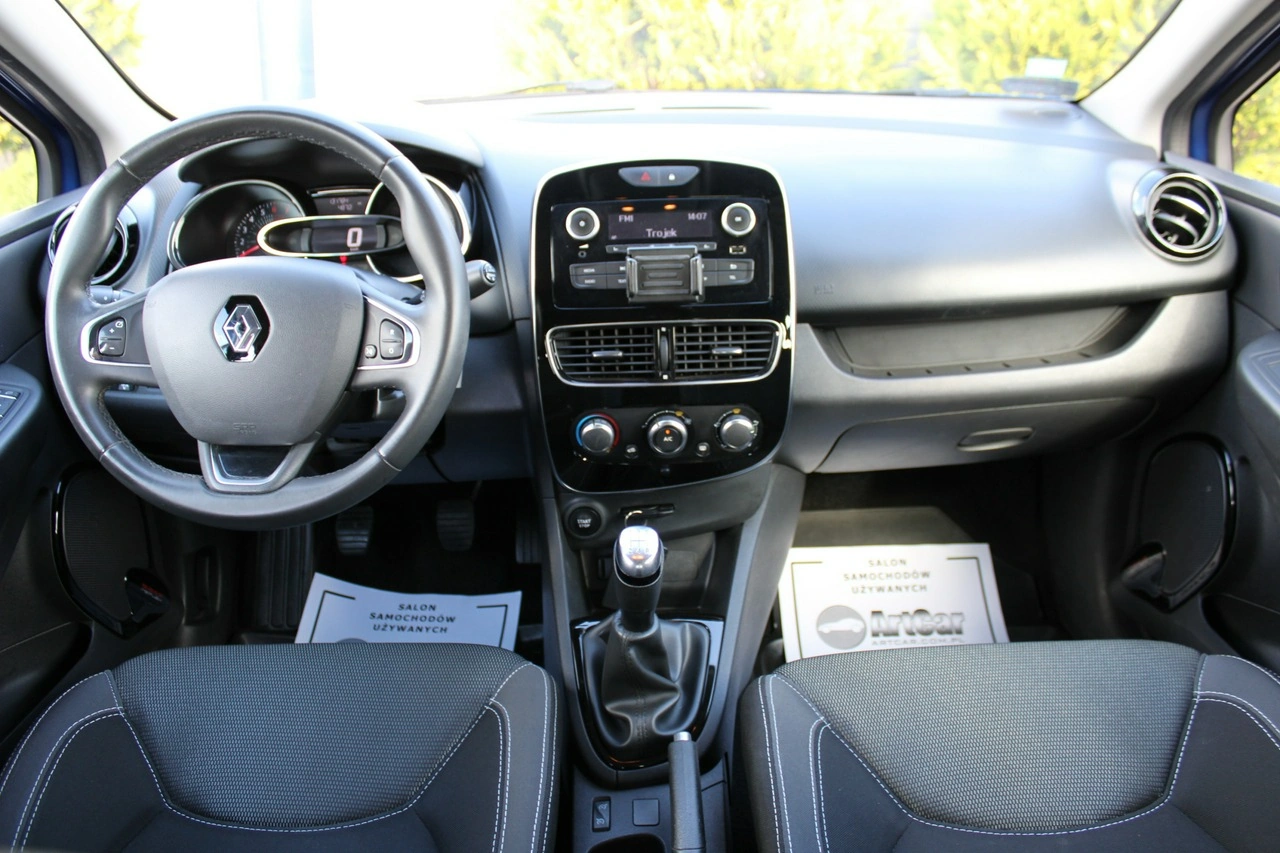 Renault Clio - Zdjęcie 13