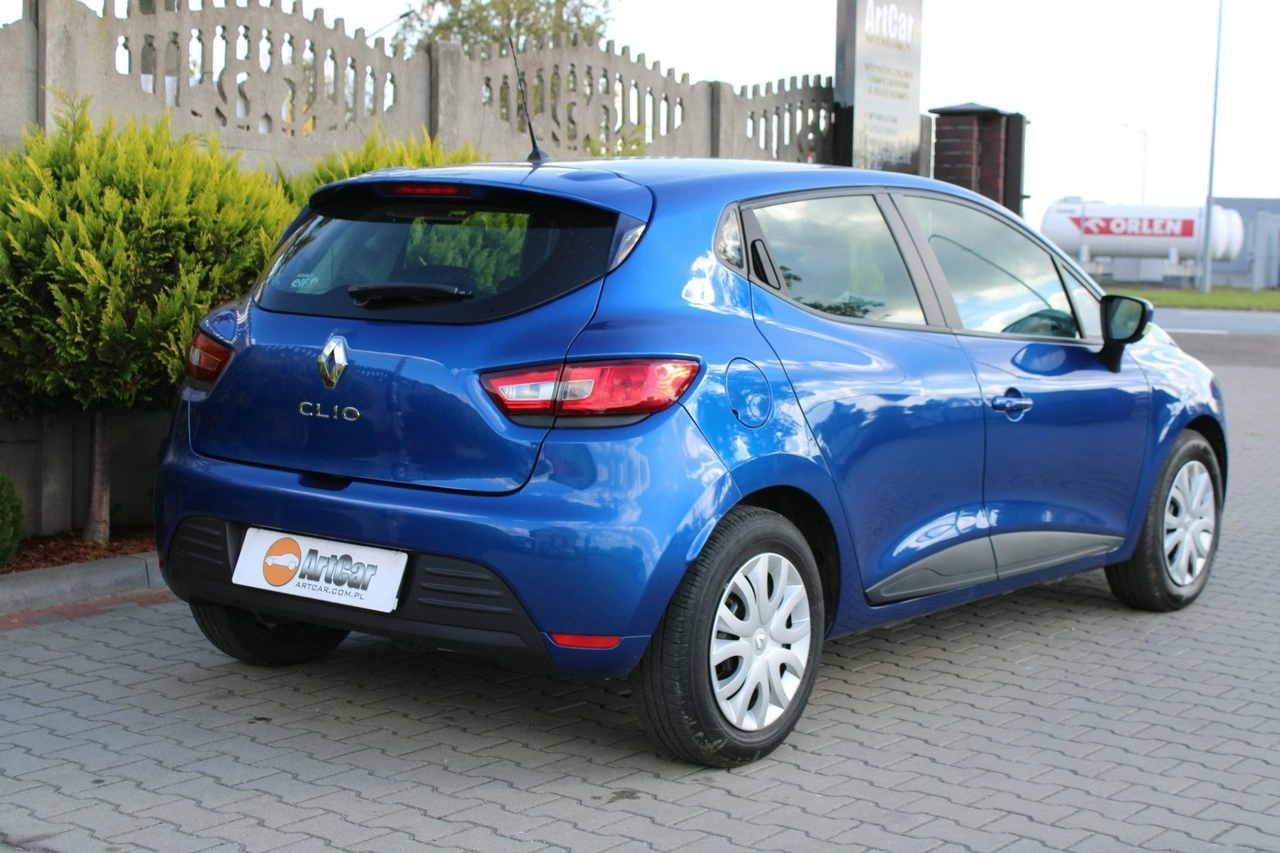 Renault Clio - Zdjęcie 27