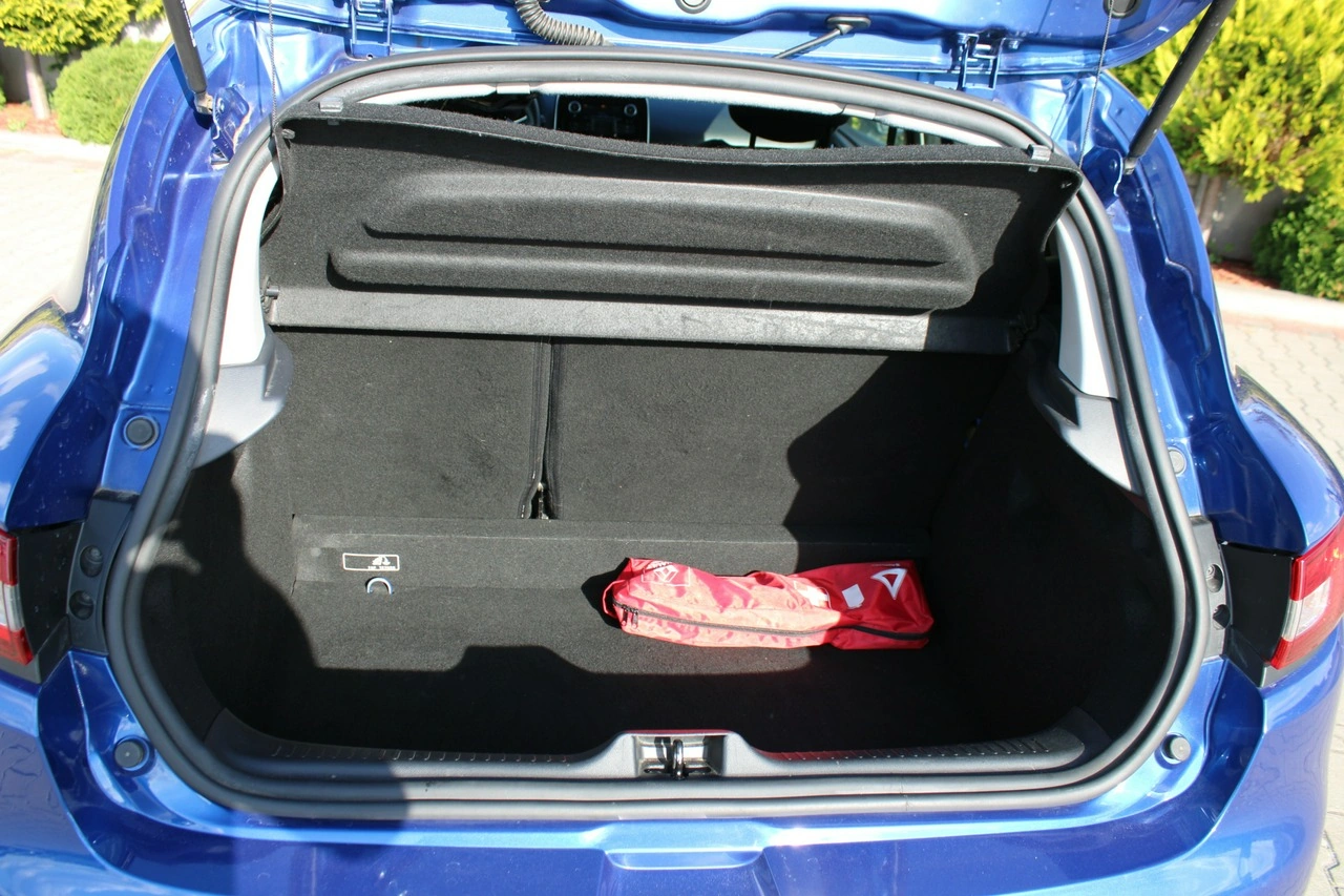 Renault Clio - Zdjęcie 32