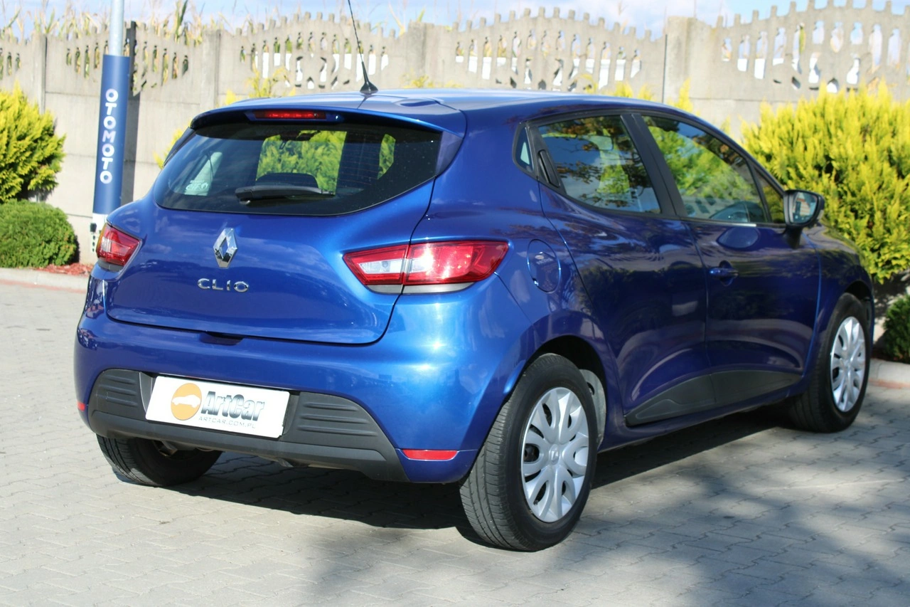 Renault Clio - Zdjęcie 6