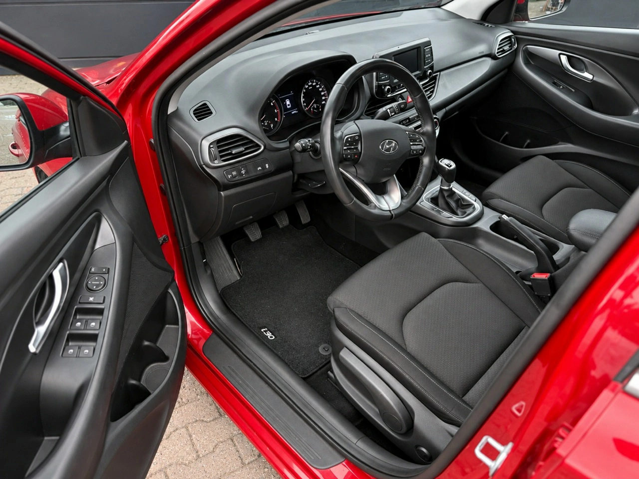 Hyundai i30 - Zdjęcie 8