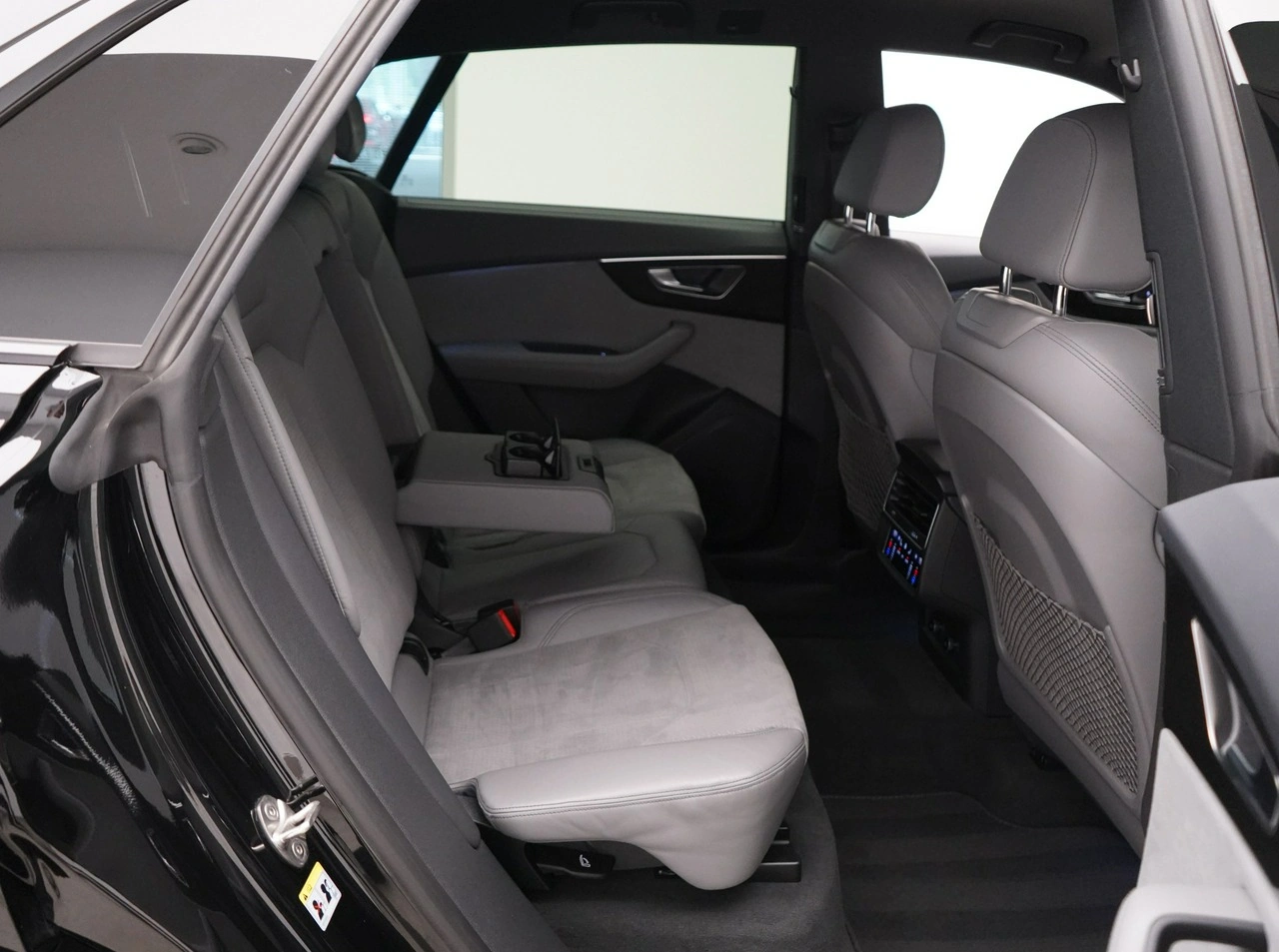 Audi Q8 - Zdjęcie 14