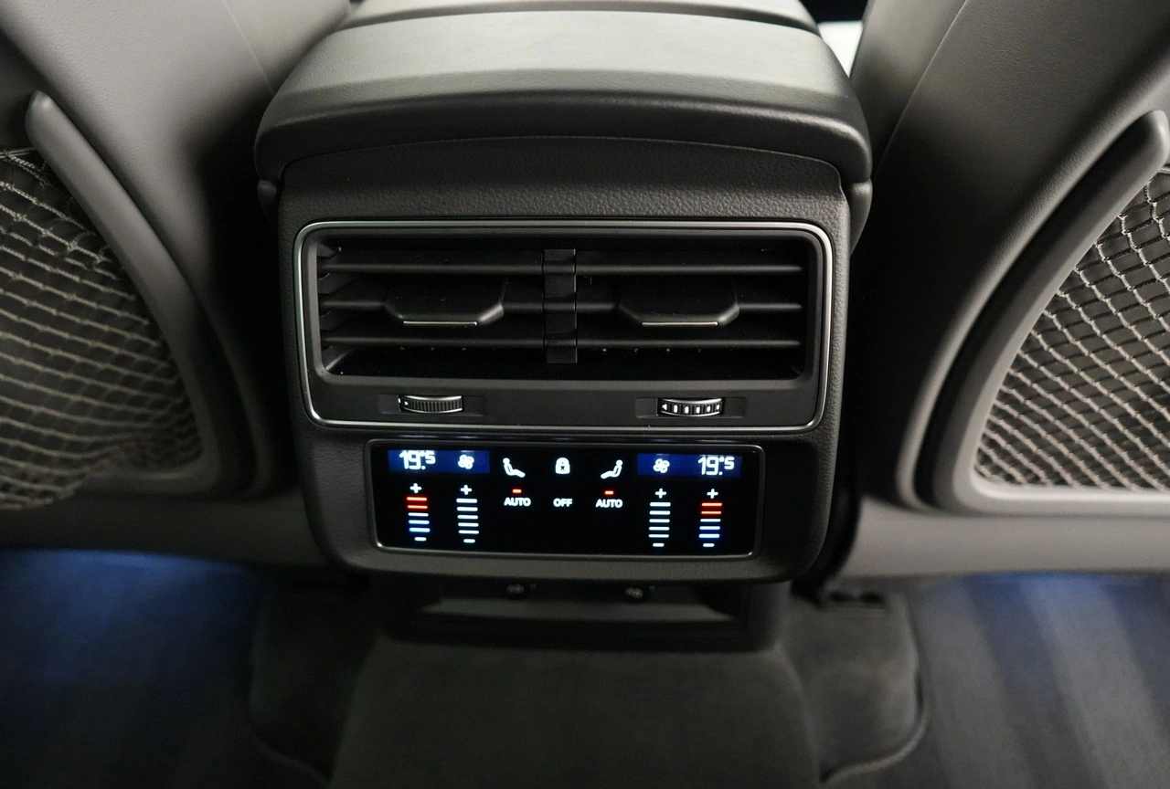 Audi Q8 - Zdjęcie 15