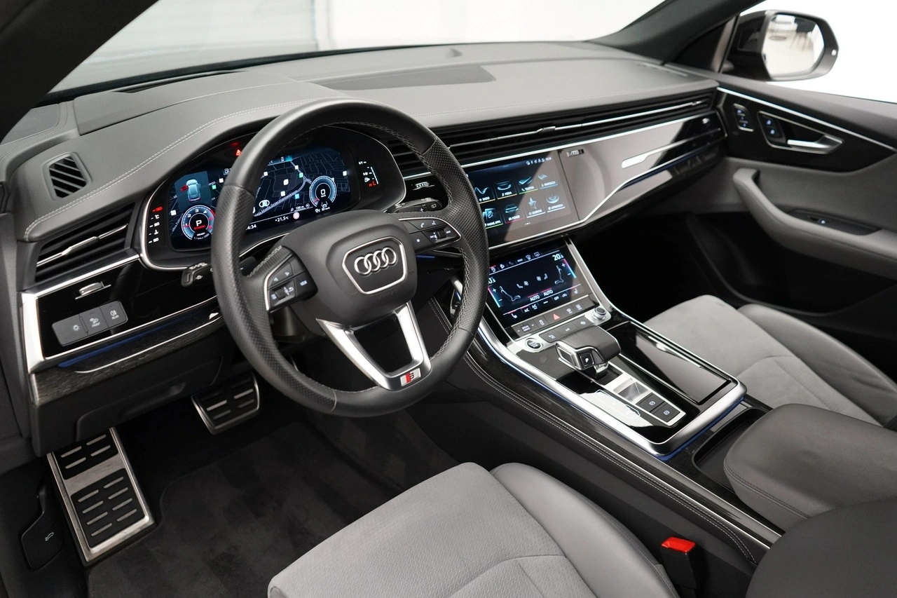 Audi Q8 - Zdjęcie 8