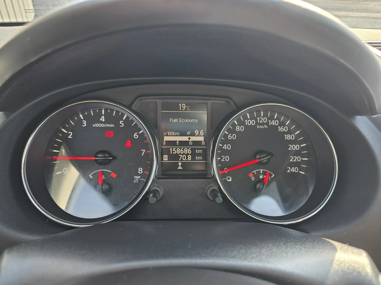 Nissan Qashqai - Zdjęcie 17