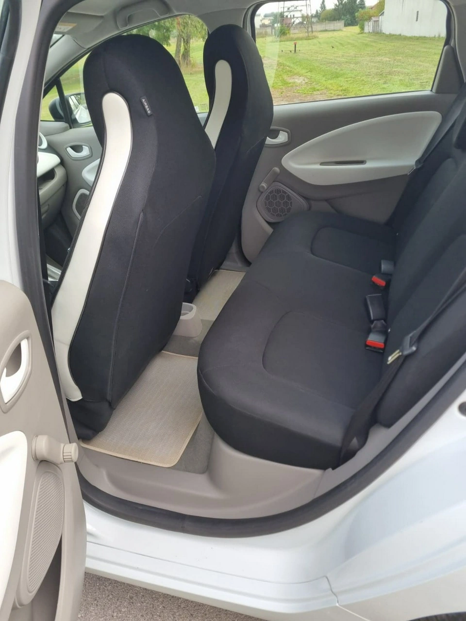 Renault Zoe - Zdjęcie 13
