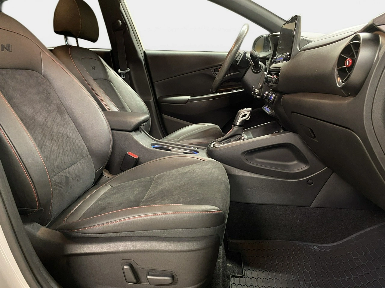 Hyundai Kona - Zdjęcie 12