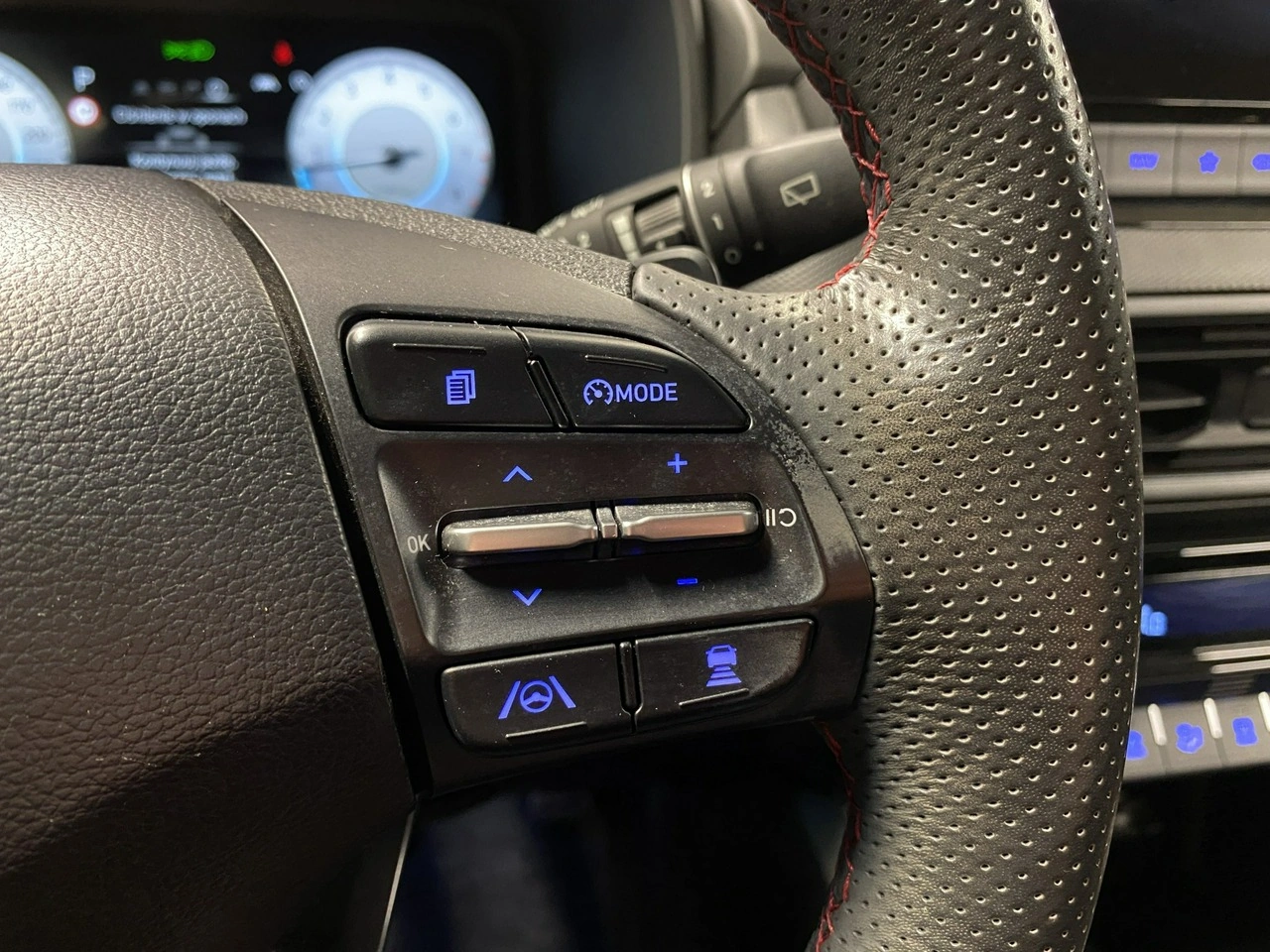 Hyundai Kona - Zdjęcie 23