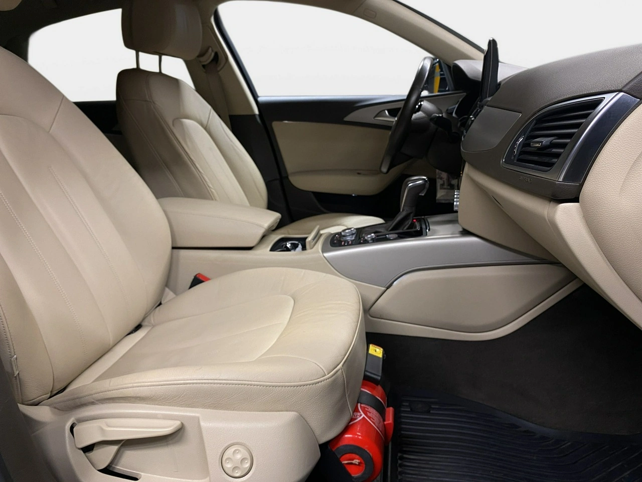Audi A6 - Zdjęcie 11