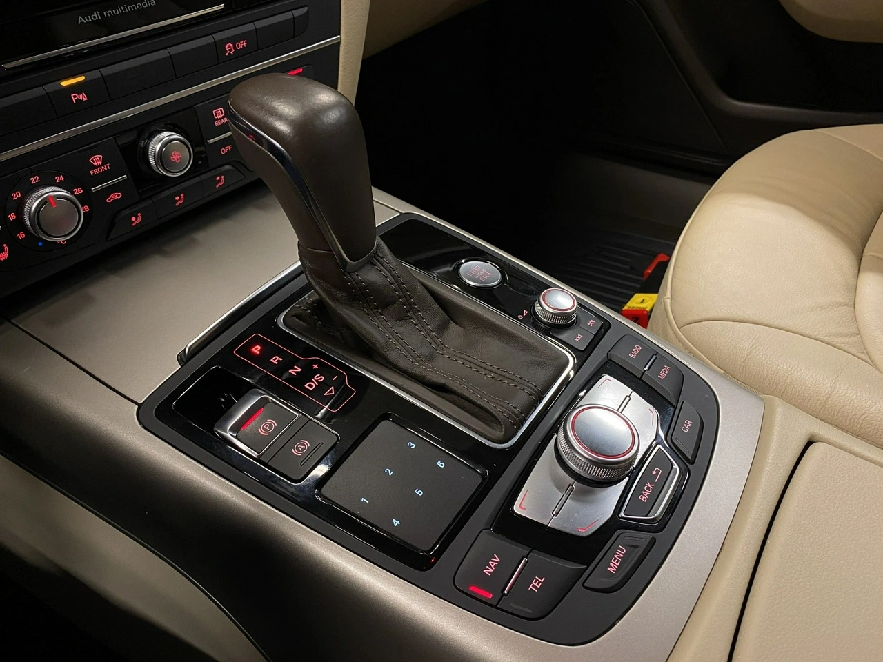 Audi A6 - Zdjęcie 31