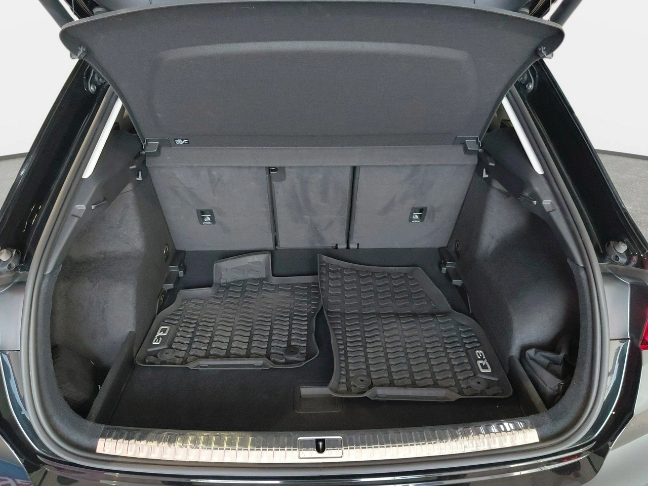 Audi Q3 - Zdjęcie 17
