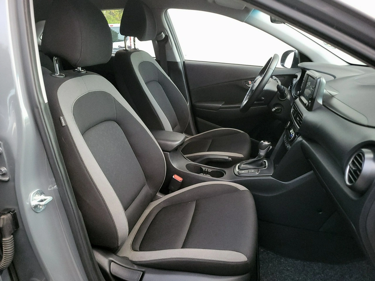 Hyundai Kona - Zdjęcie 13