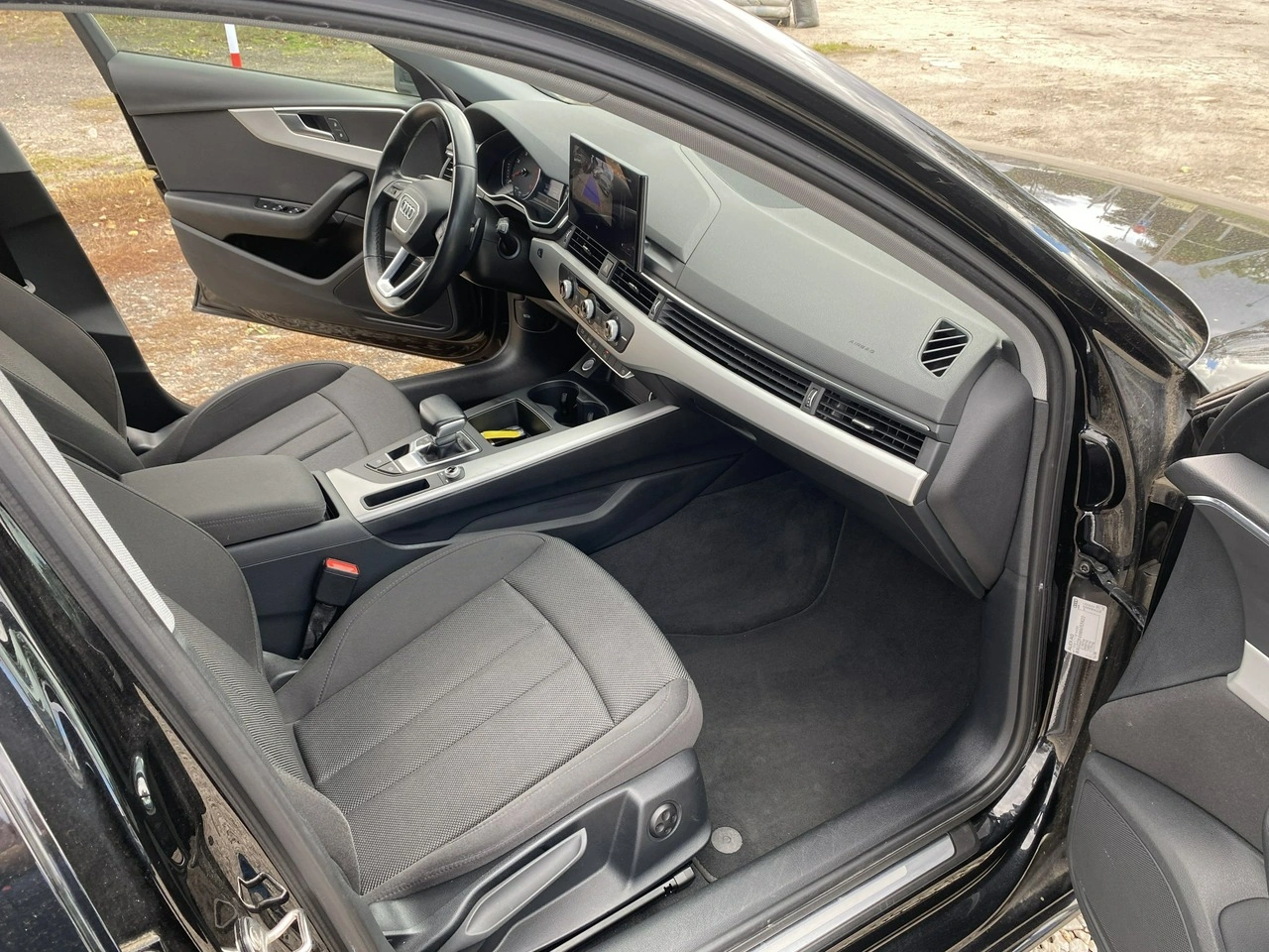 Audi A4 - Zdjęcie 10