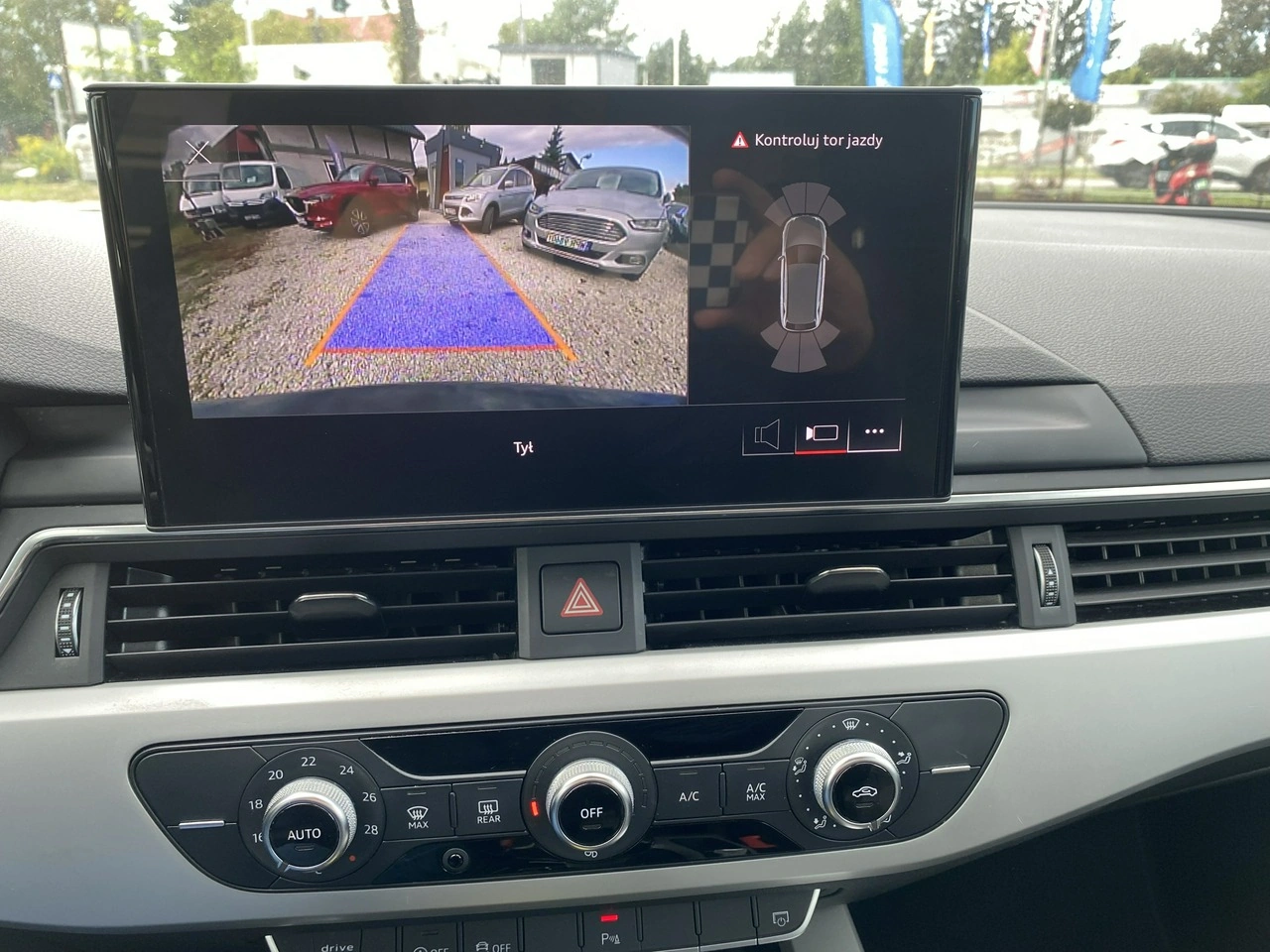 Audi A4 - Zdjęcie 14