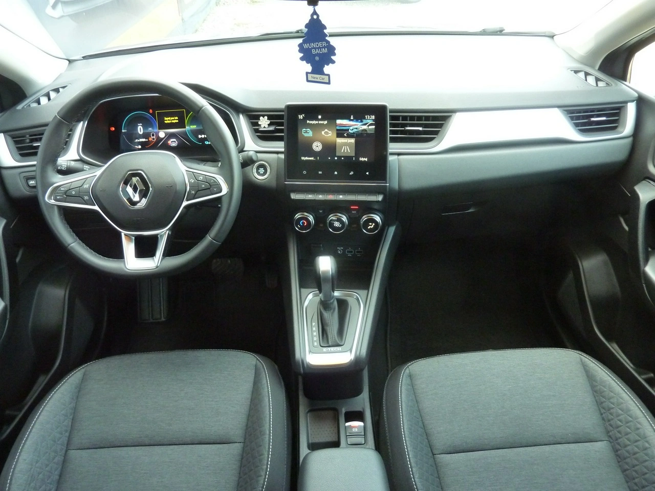 Renault Captur - Zdjęcie 17