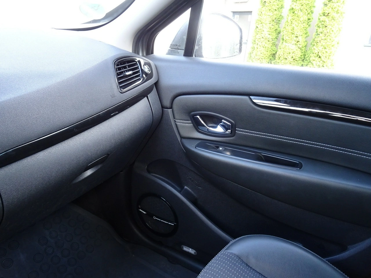 Renault Scenic - Zdjęcie 9
