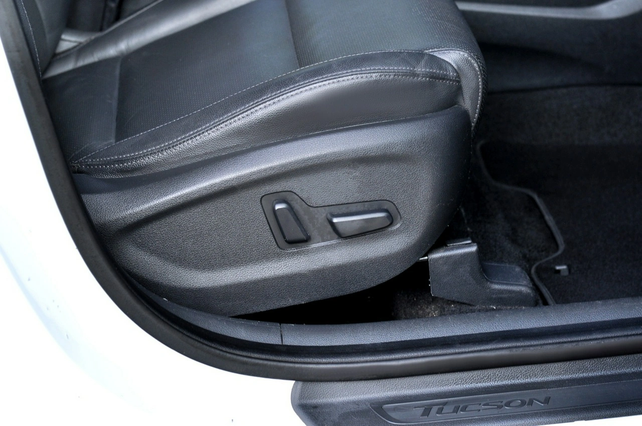 Hyundai Tucson - Zdjęcie 9