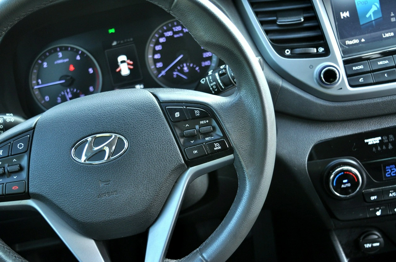 Hyundai Tucson - Zdjęcie 21