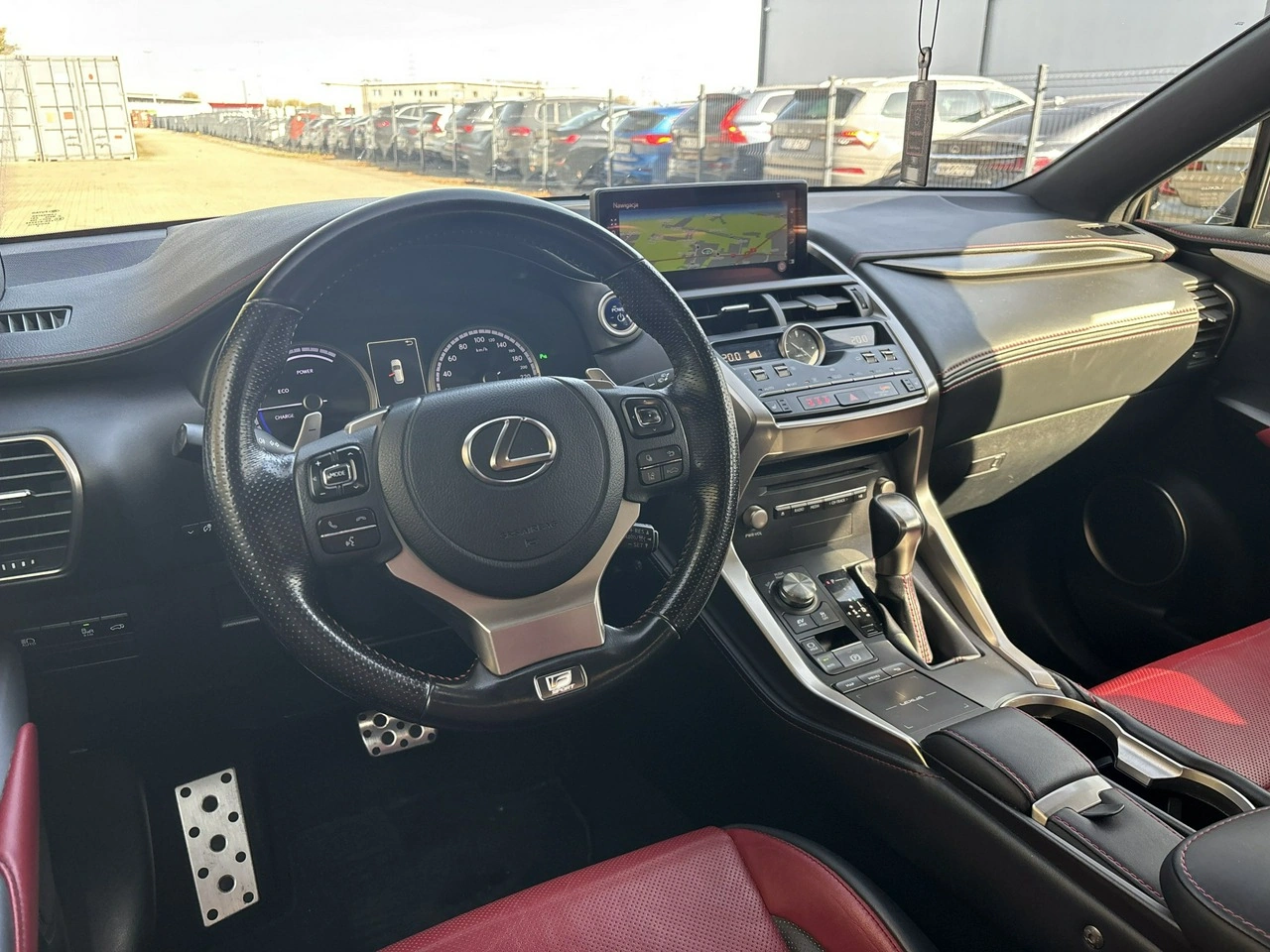 Lexus NX - Zdjęcie 11