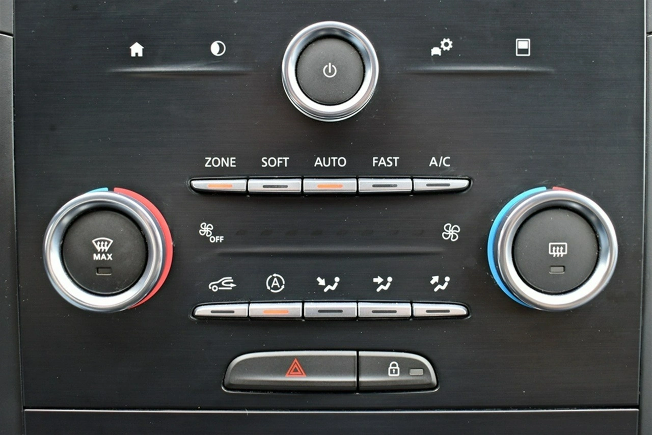 Renault Megane - Zdjęcie 20