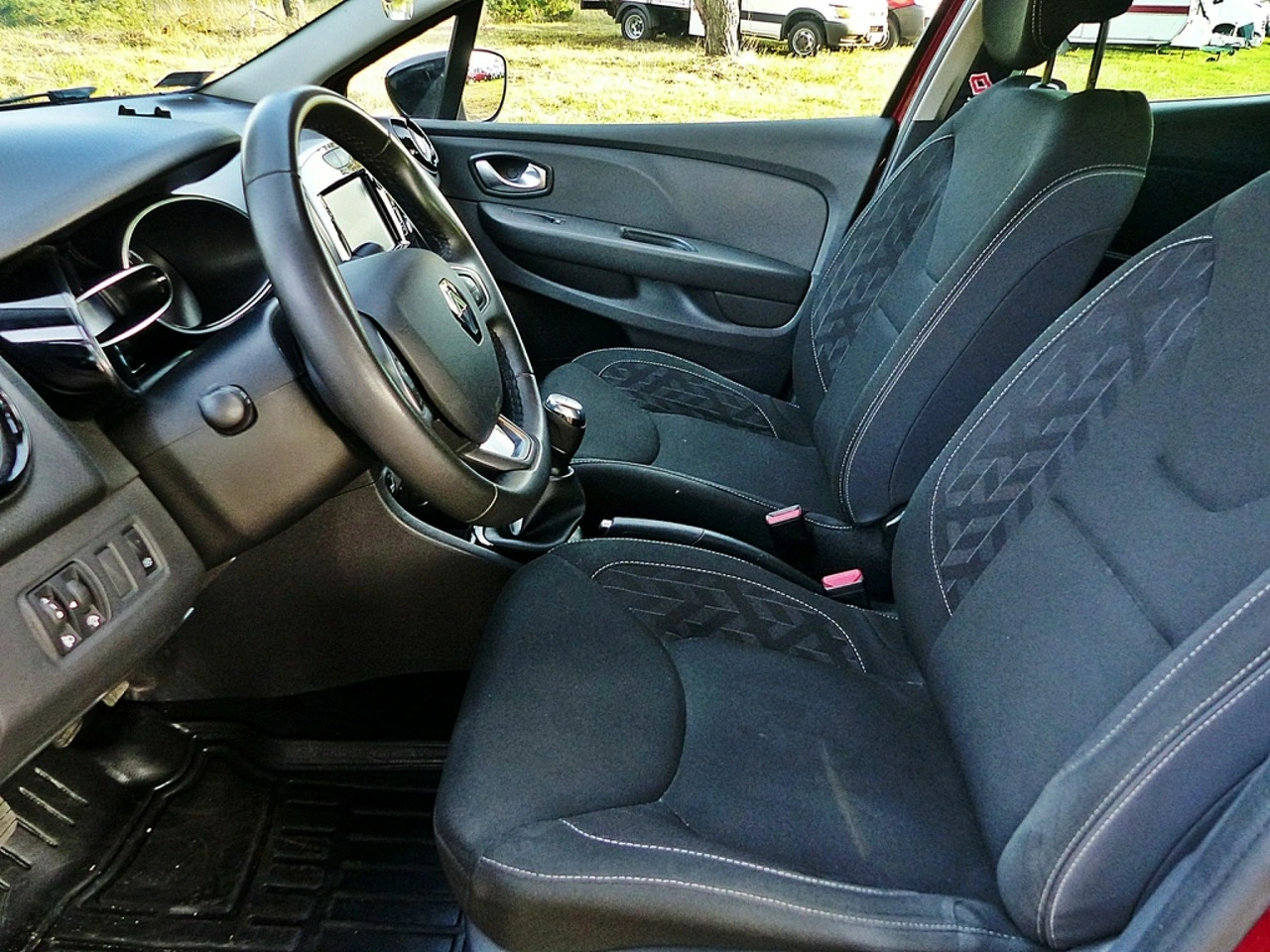 Renault Clio - Zdjęcie 18