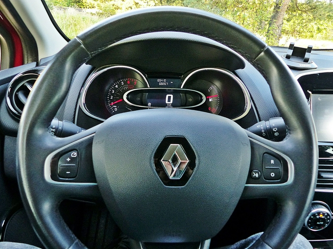 Renault Clio - Zdjęcie 26