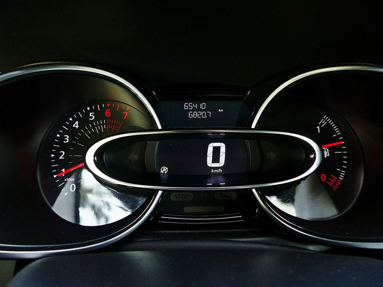 Renault Clio - Zdjęcie 27