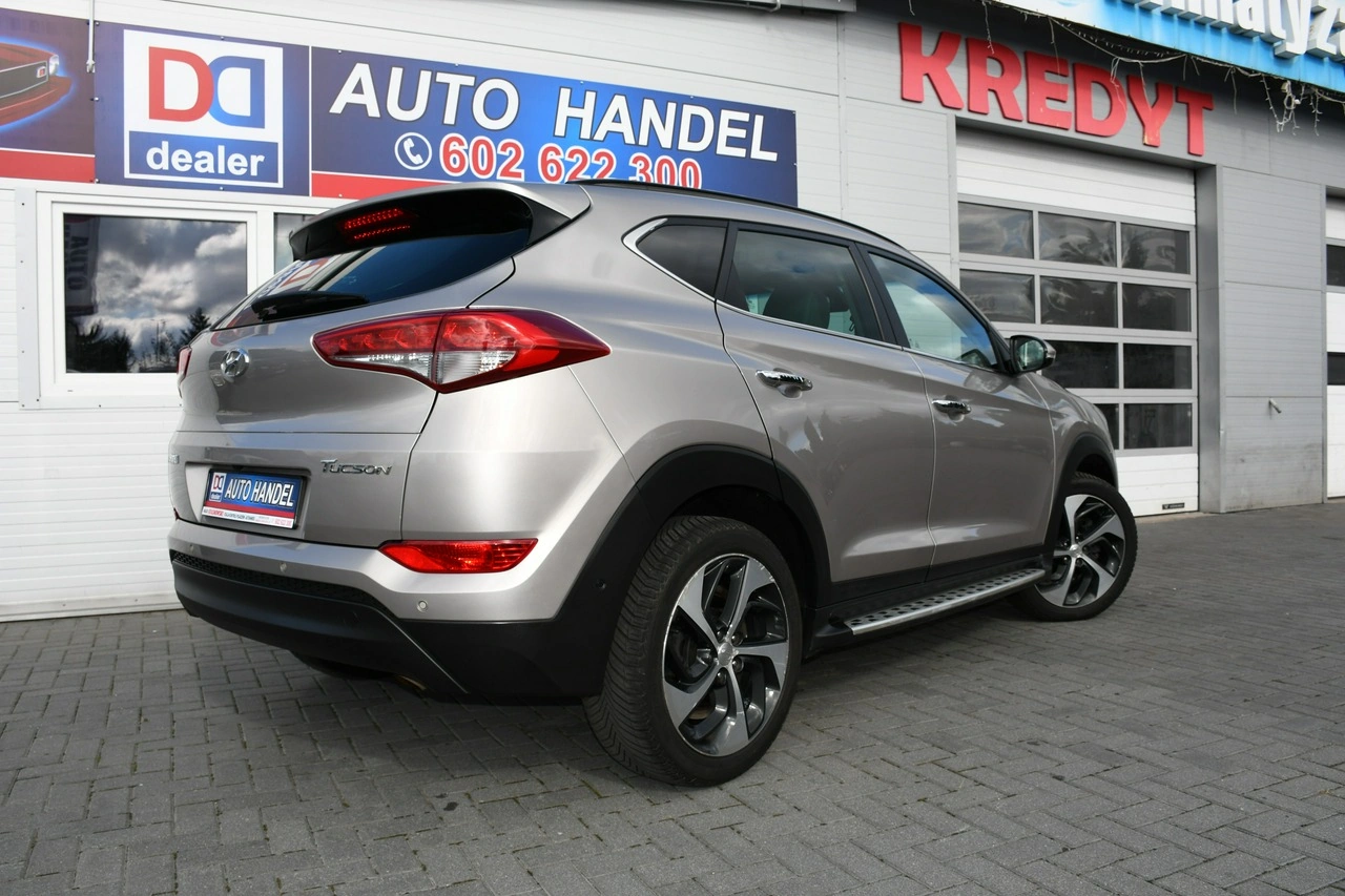 Hyundai Tucson - Zdjęcie 16