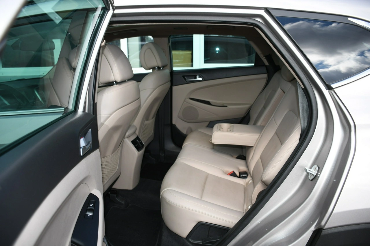 Hyundai Tucson - Zdjęcie 29