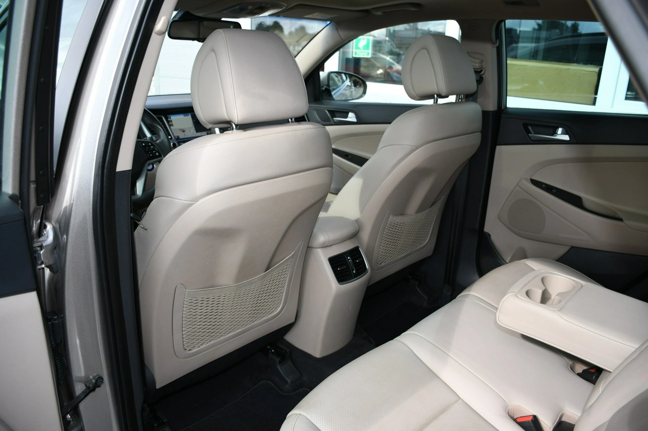 Hyundai Tucson - Zdjęcie 30