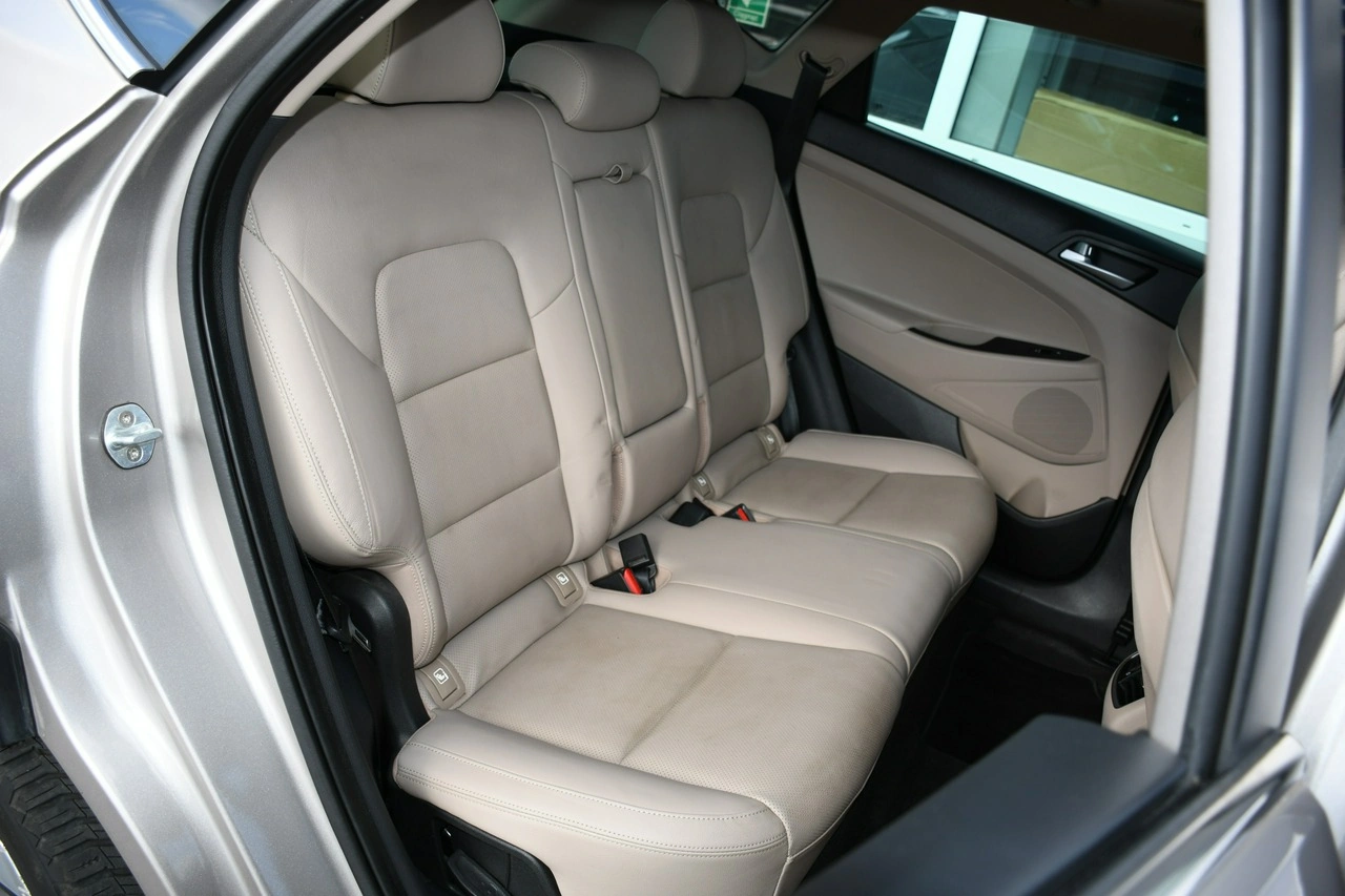 Hyundai Tucson - Zdjęcie 32
