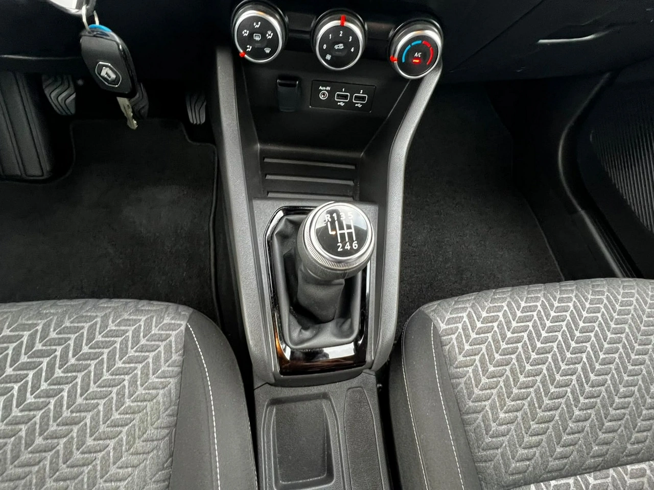 Renault Clio - Zdjęcie 11