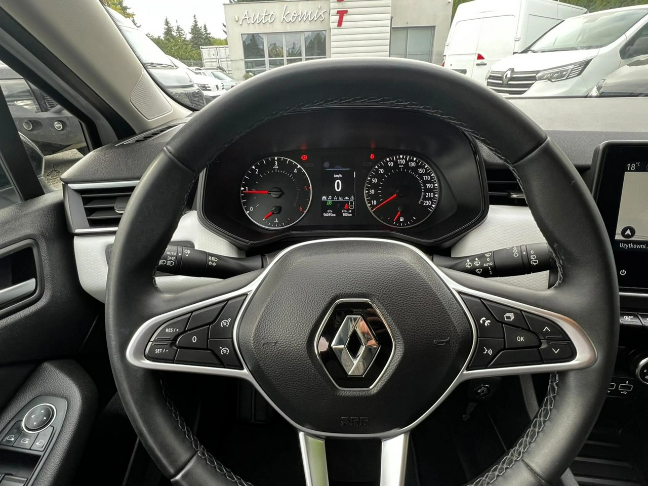 Renault Clio - Zdjęcie 8