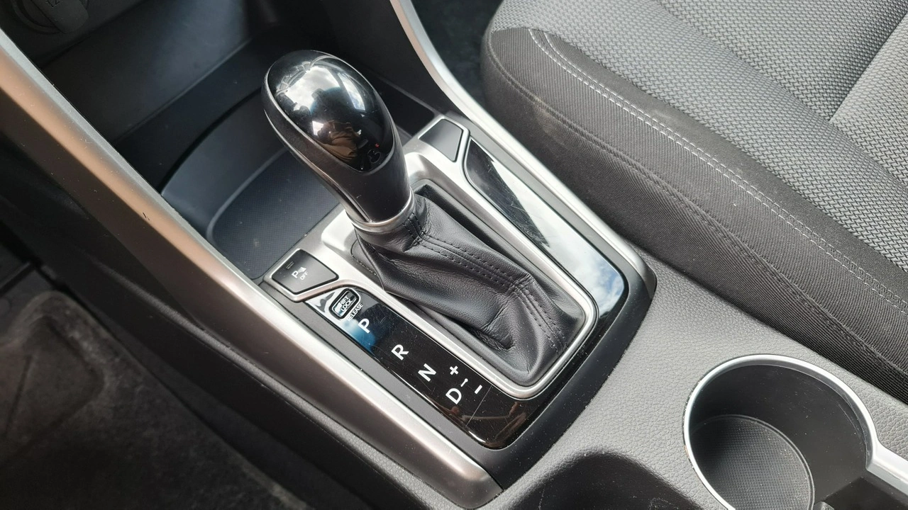 Hyundai i30 - Zdjęcie 22
