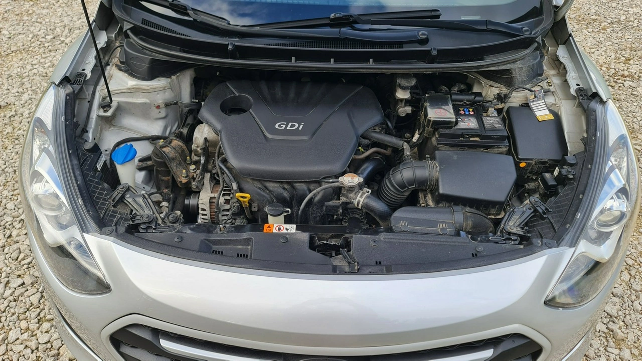 Hyundai i30 - Zdjęcie 29