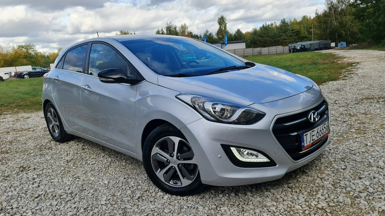 Hyundai i30 - Zdjęcie 2