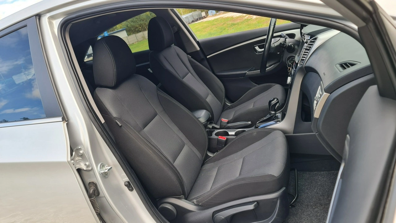 Hyundai i30 - Zdjęcie 6