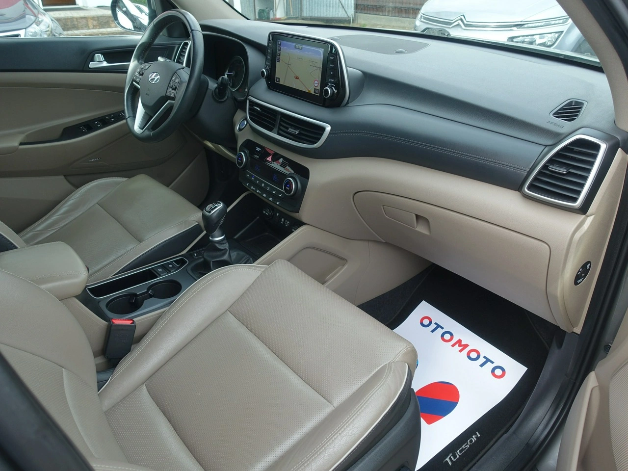 Hyundai Tucson - Zdjęcie 13