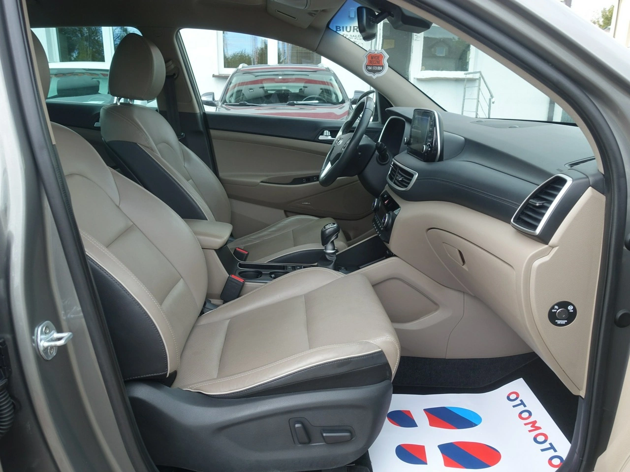 Hyundai Tucson - Zdjęcie 14